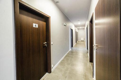 Hostel Pokoje Pracownicze Trzebiatowska 40 *